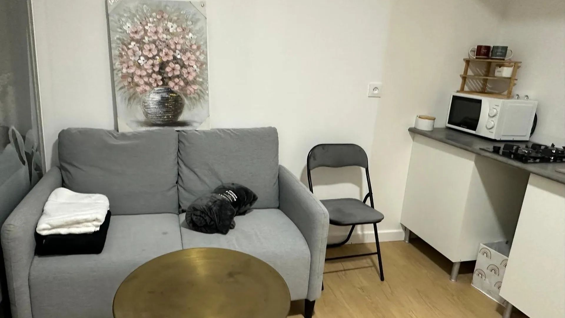 Loft Completo Apartment Sant Boi de Llobregat